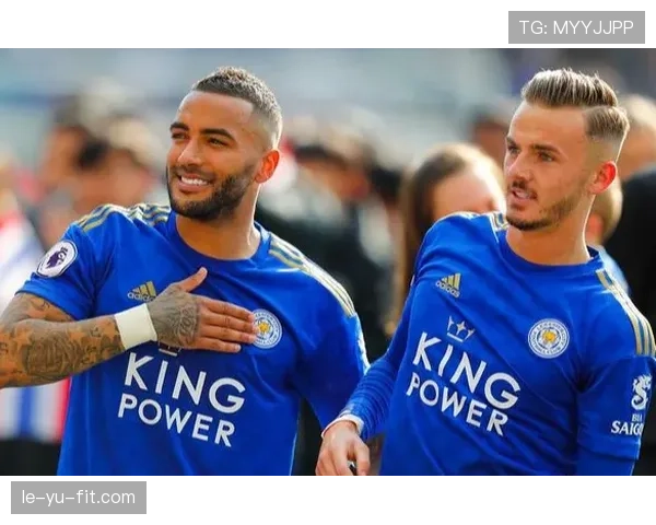 维特斯强势逆转取胜，状态回暖引关注