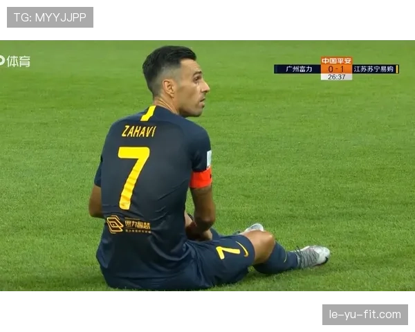 费内巴切中路渗透战术持续奏效，强势冲击对手防线