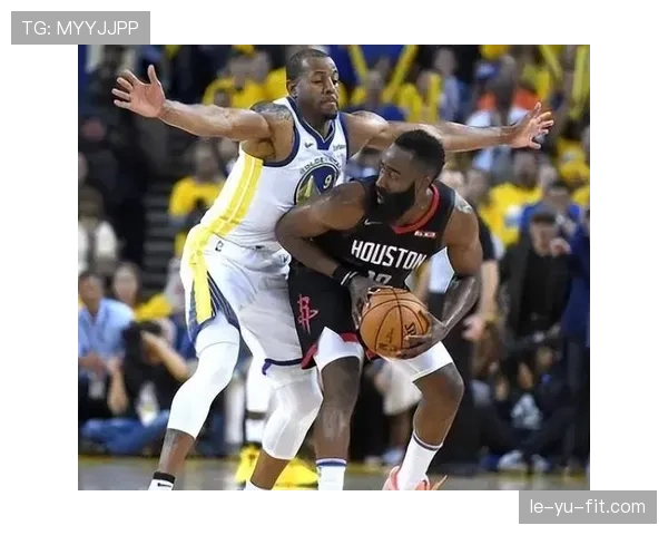 伊戈达拉无球牵制改变对手防守结构