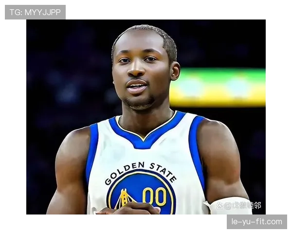 库明加突破能力提升显著 拉开防守空间助勇士转换快攻